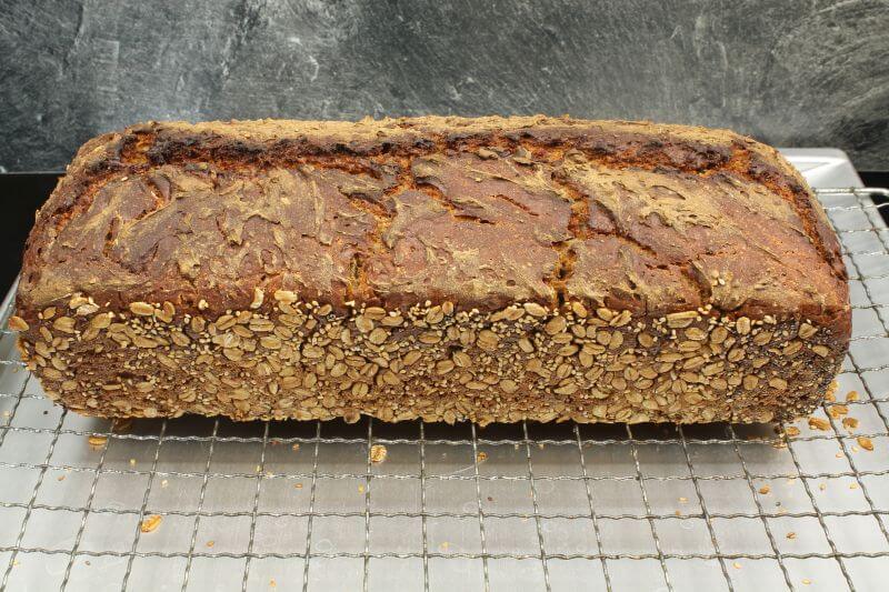 Brot abkühlen lassen Brot abkühlen lassen