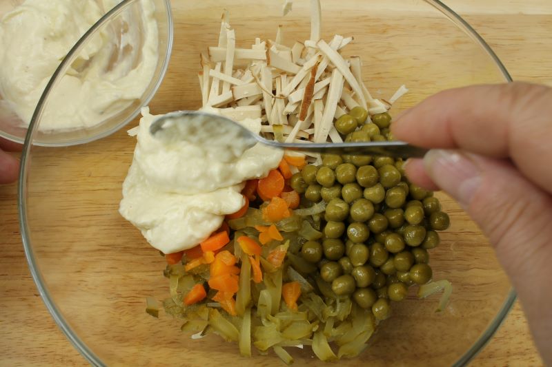Mayo dazugeben